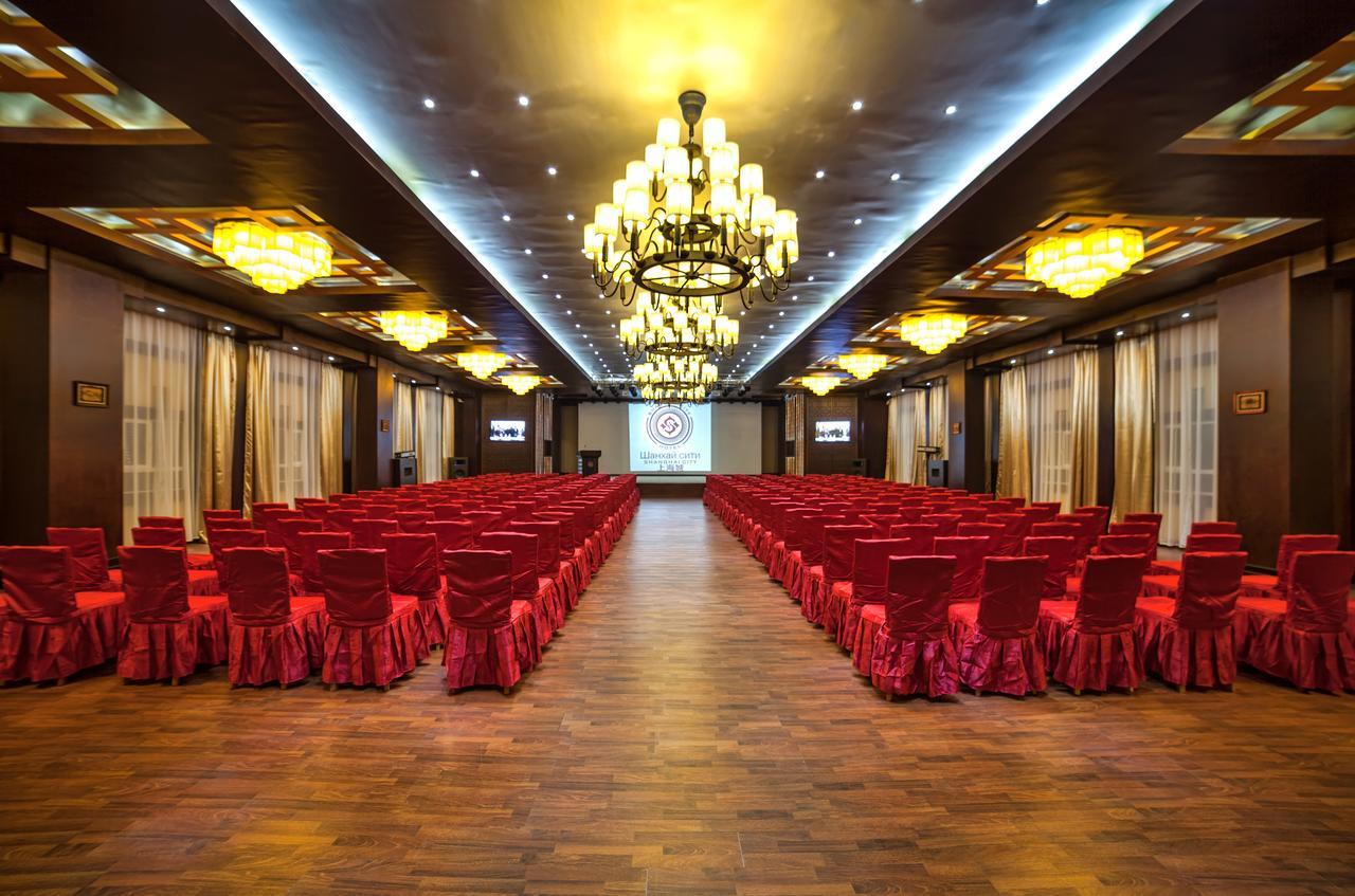 Hotel Shanghai City Osh Dış mekan fotoğraf