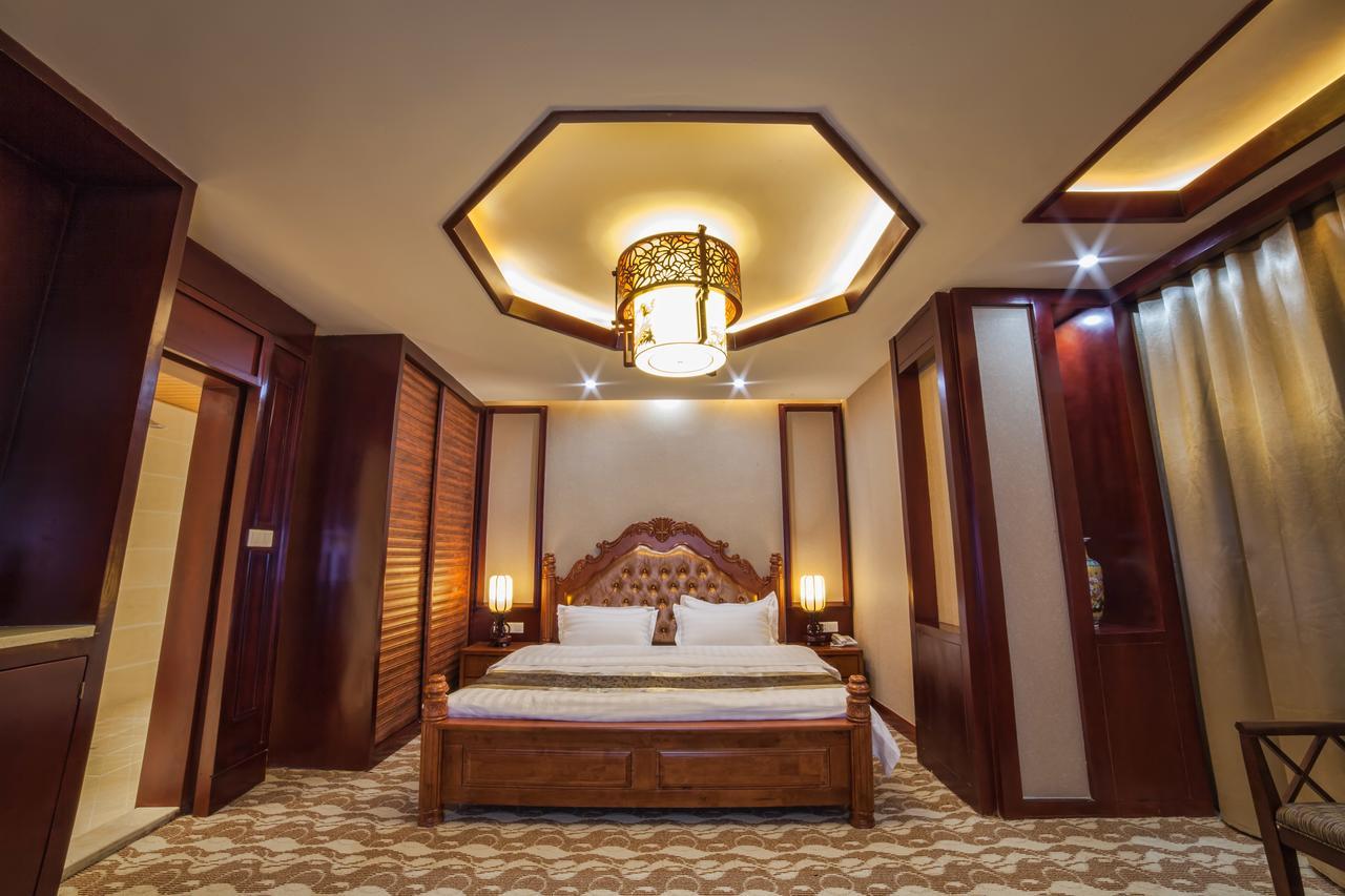 Hotel Shanghai City Osh Dış mekan fotoğraf