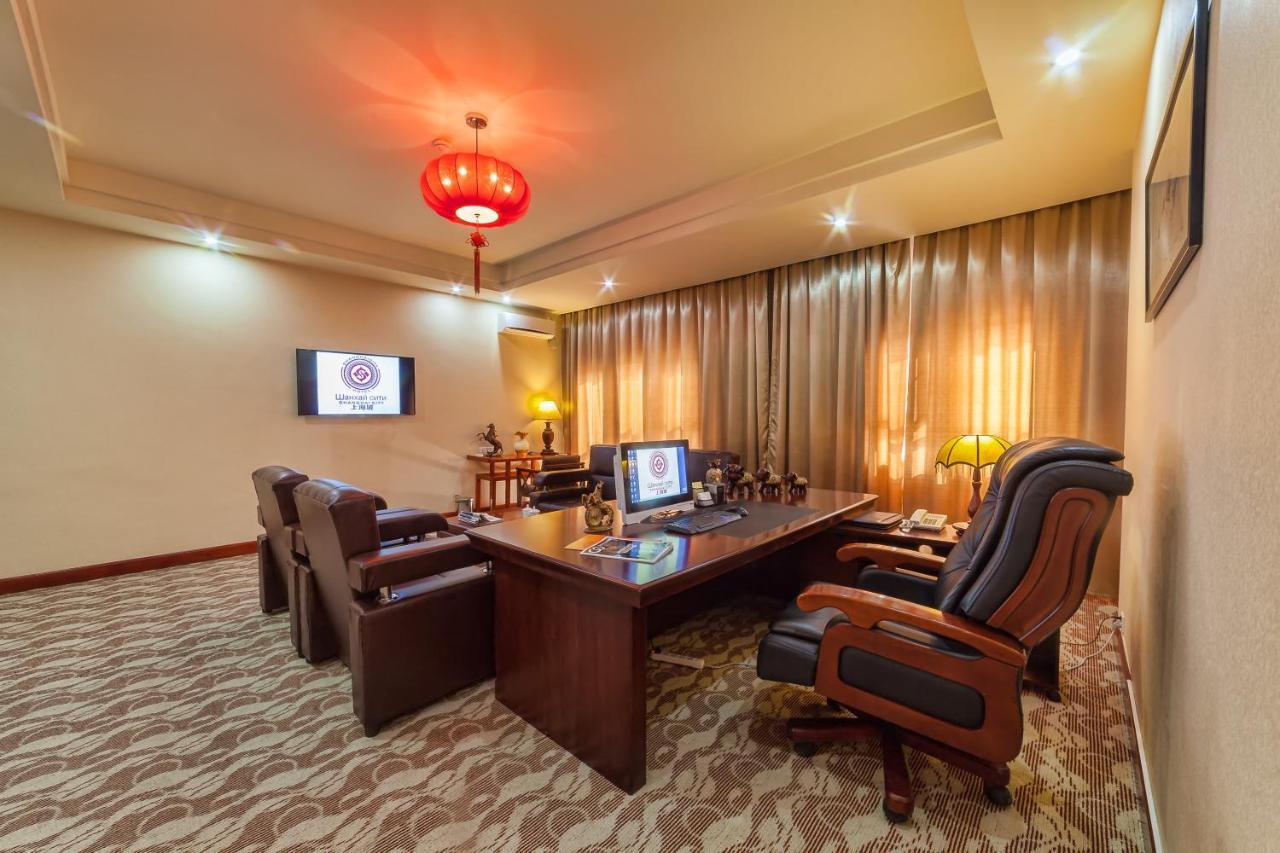 Hotel Shanghai City Osh Dış mekan fotoğraf